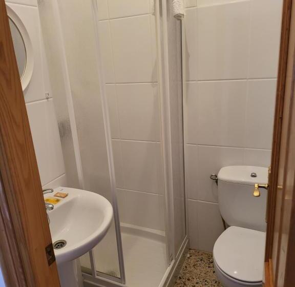 Пансион Hostal Barcelona