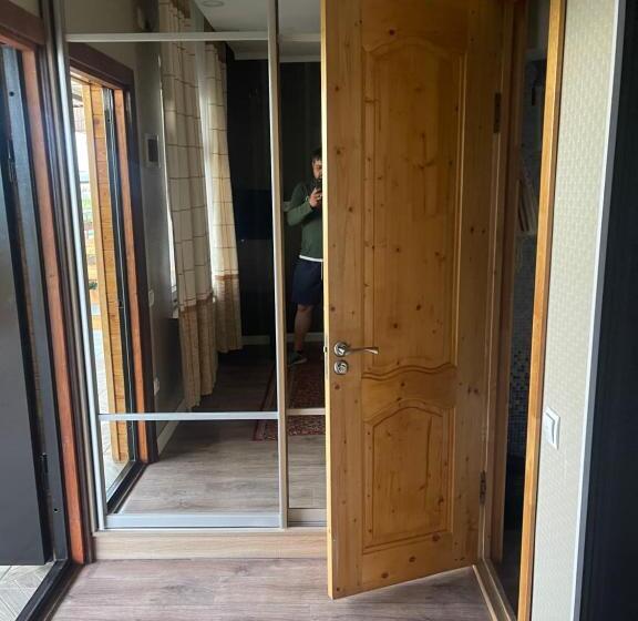 پانسیون Santa Monica