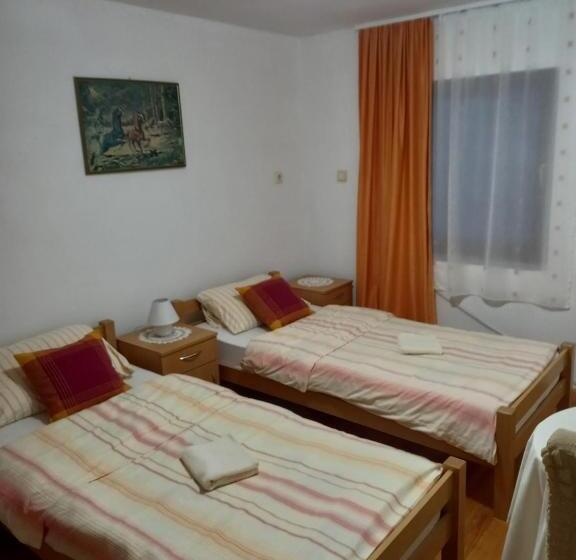 پانسیون Sobe Dujakovic