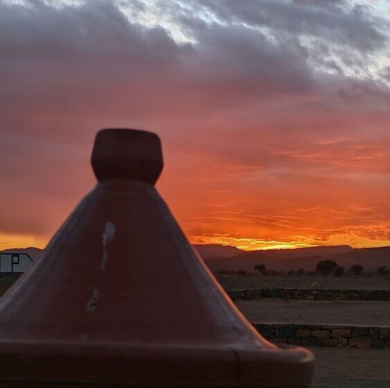 استراحتگاه Café Restaurante Shelter Calm Life