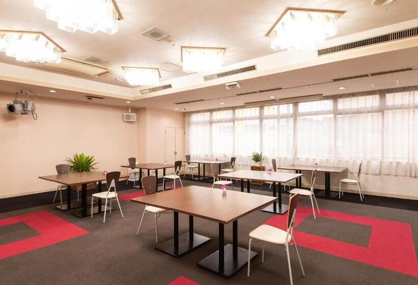 فندق Primrose Saito