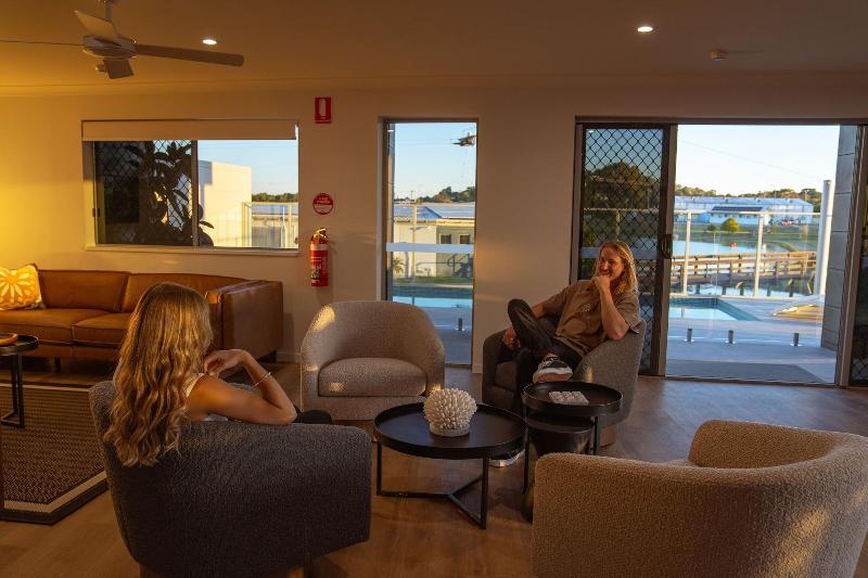 הוסטל Mackay Adventure Lodge