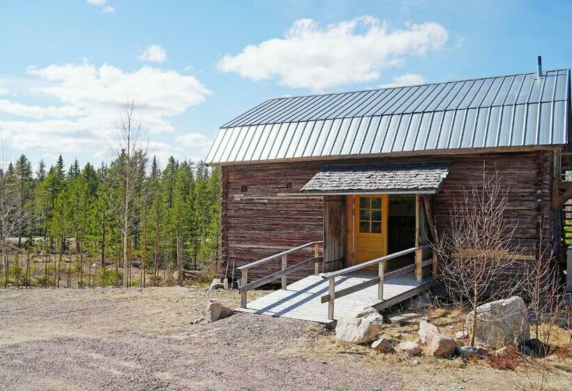 Общежитие Mittjas Vallen Timber Lodge & Cabins