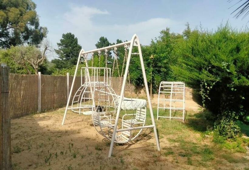 Общежитие Rural Sant Llop