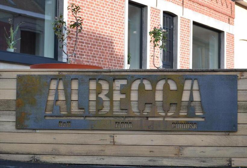 ベッドアンドブレックファースト Albecca