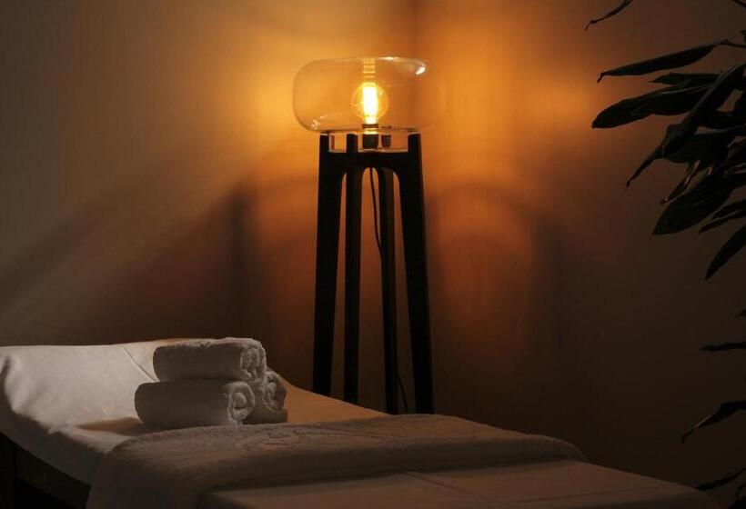 住宿加早餐  Château De Roquefoulet Luxury Guesthouse & Spa   Teritoria