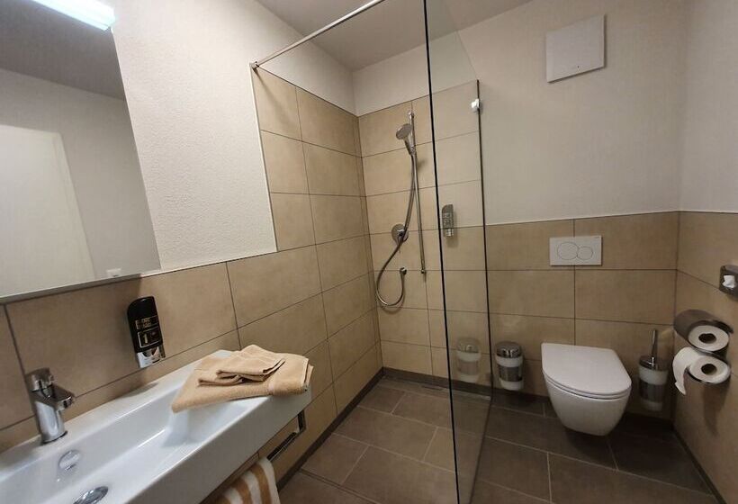 ベッドアンドブレックファースト Hb Gästehaus