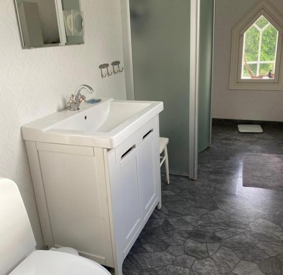 مبيت وإفطار Himmelskällan