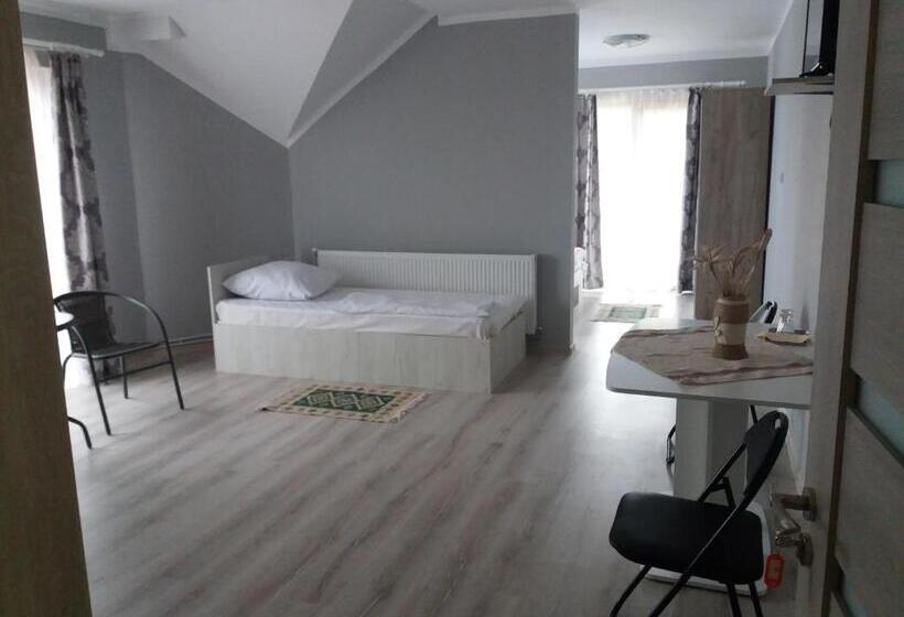 Bed and Breakfast Pensiunea Agroturistica Primavara