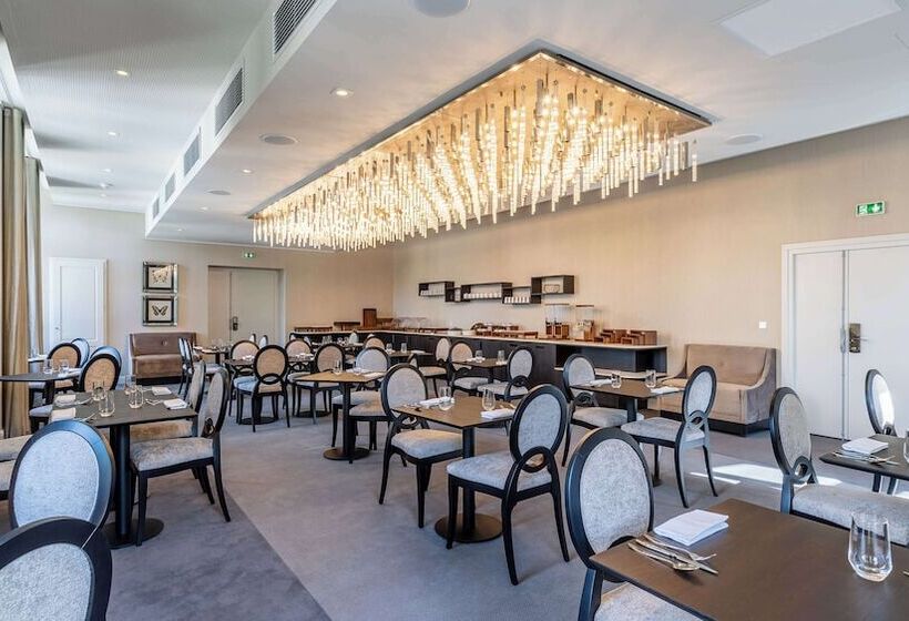 Domaine De Dolomieu Hotel & Spa   Bw Premier Collection