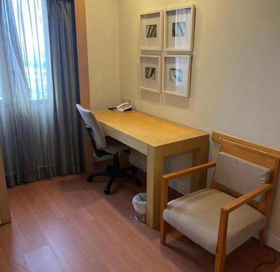 Flat Lindo Aeroporto Congonhas Com Garagem E Piscinas 1703