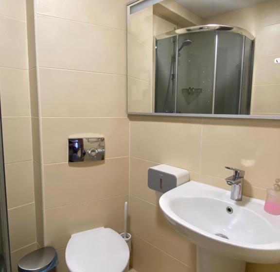 Hotel берекавиця