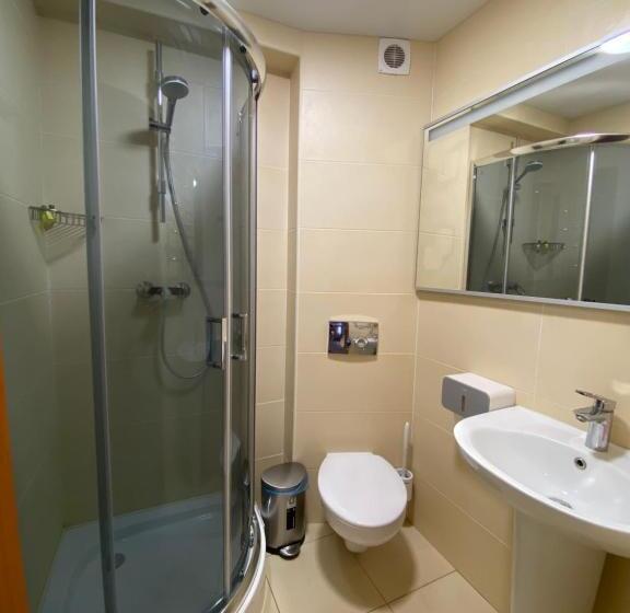 Hotel берекавиця