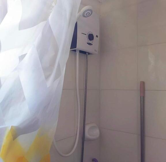 هتل Caren 8 Spatial Condo Maa 2br Fully Furnished Wtih Unli Pool Access