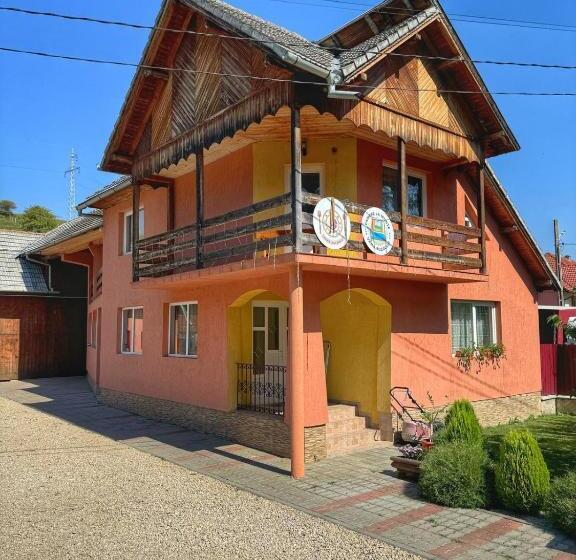 Отель Casa Mariei