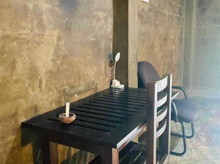 호텔 Gagees Lake View Cabana