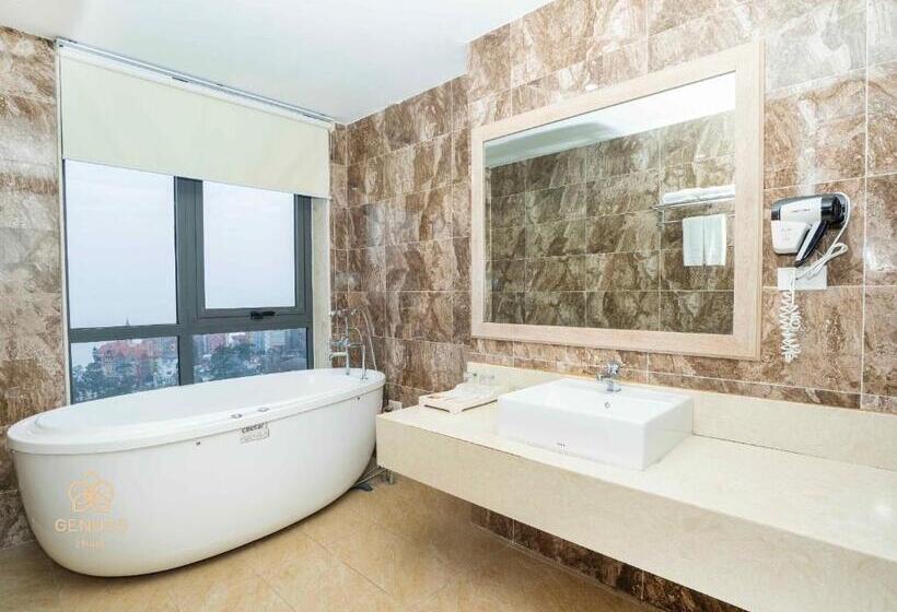 هتل Khách Sạn Century Tam đảo