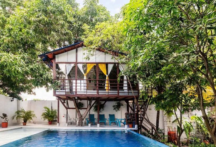 هتل La Casona De Sara