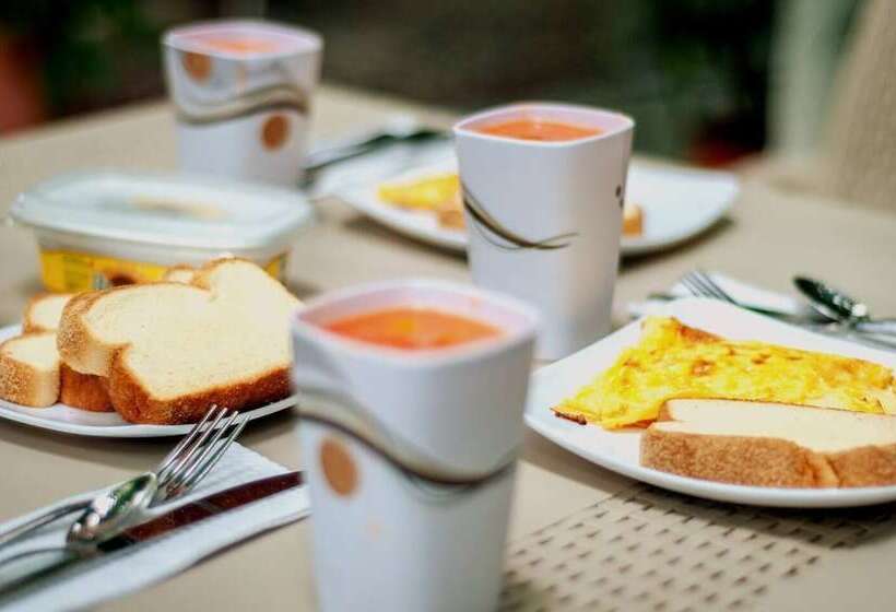 Отель La Casona De Sara