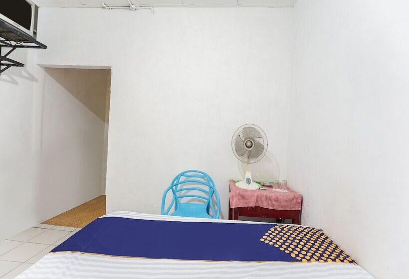 هتل Oyo 90194 Wisma Ria