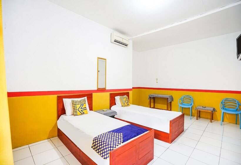 فندق Oyo 90194 Wisma Ria