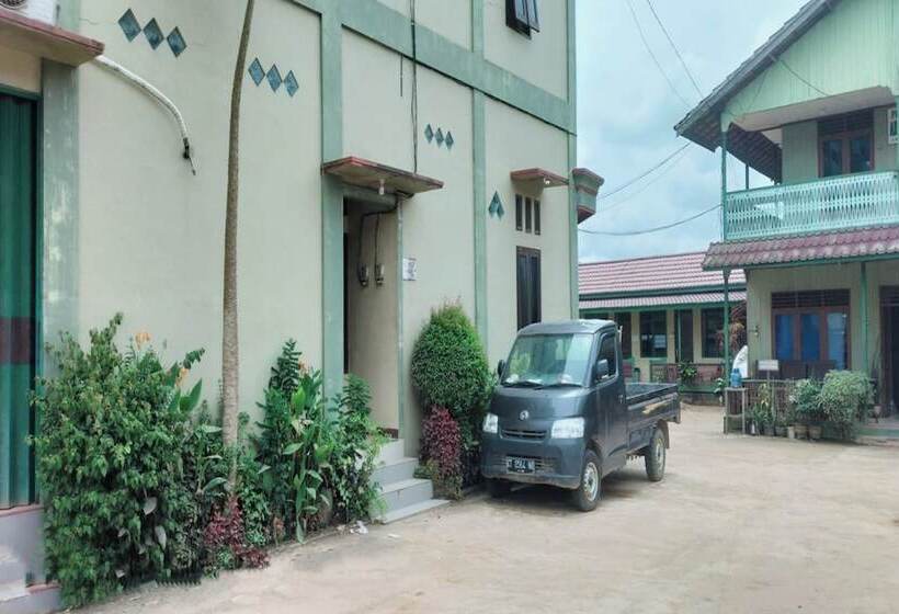 هتل Oyo 91251  Aida Lestari