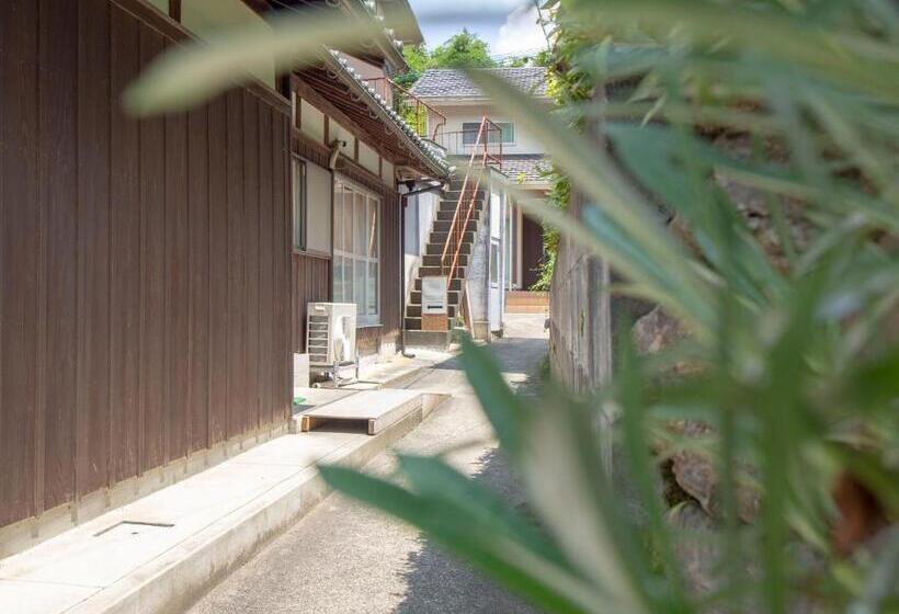 Hotell Sea Auberge Shitsumi 海のオーベルジュ志積