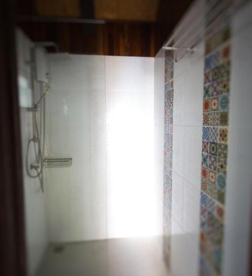 Kawarin Secret Hut Hotel And Resort