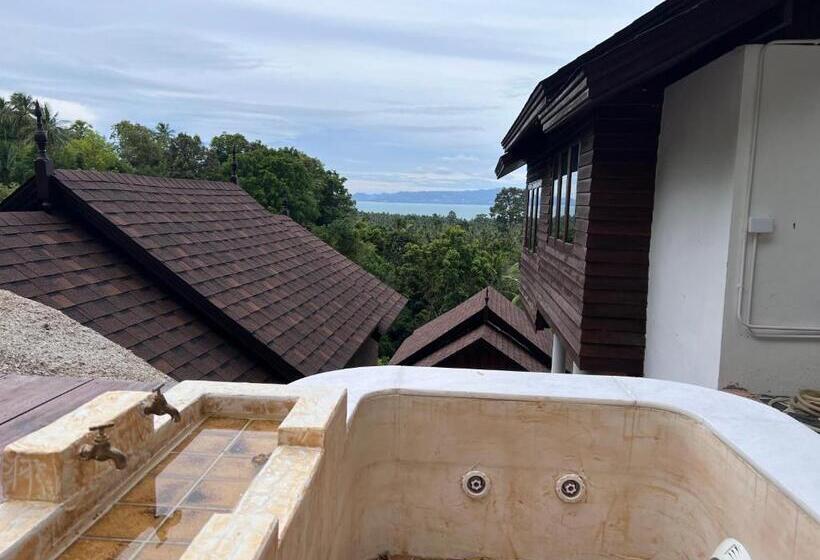 Kawarin Secret Hut Hotel And Resort