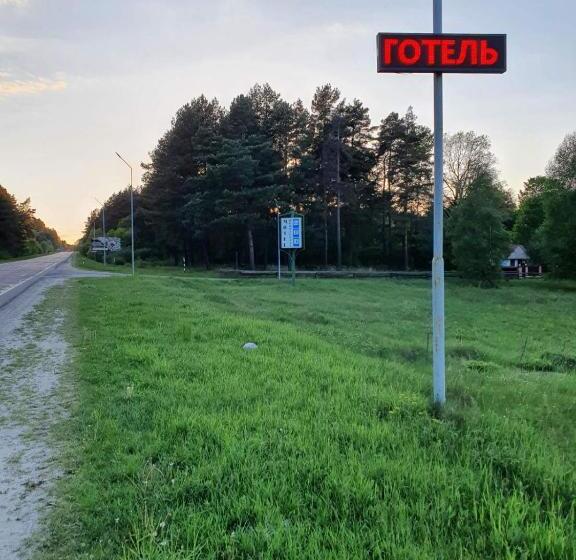 Мотель приозерний заїзд