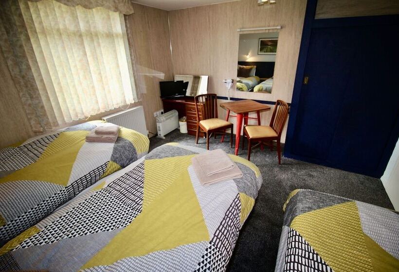 פנסיון Allandale House