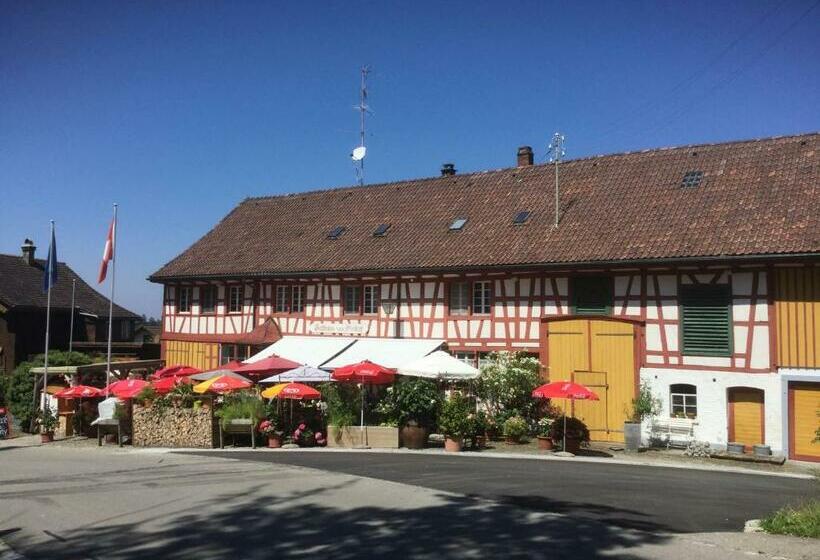 ペンション Gasthaus Freihof