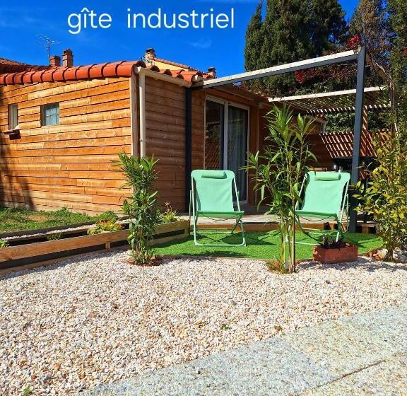 펜션 Gites Du Mas Donat