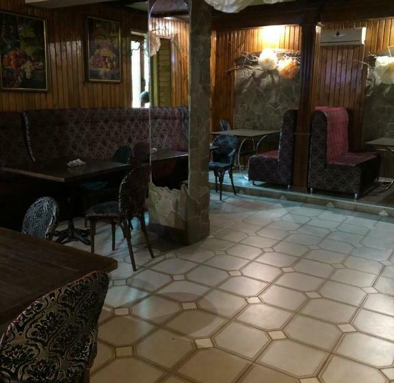 旅馆 кафе бар «у дідуся»