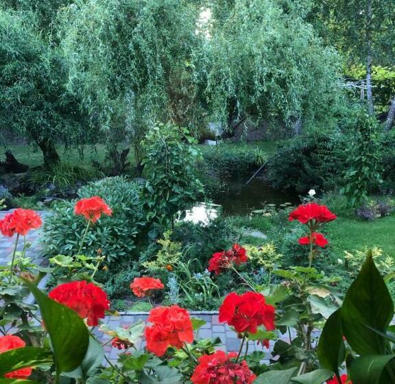 旅馆 кафе бар «у дідуся»