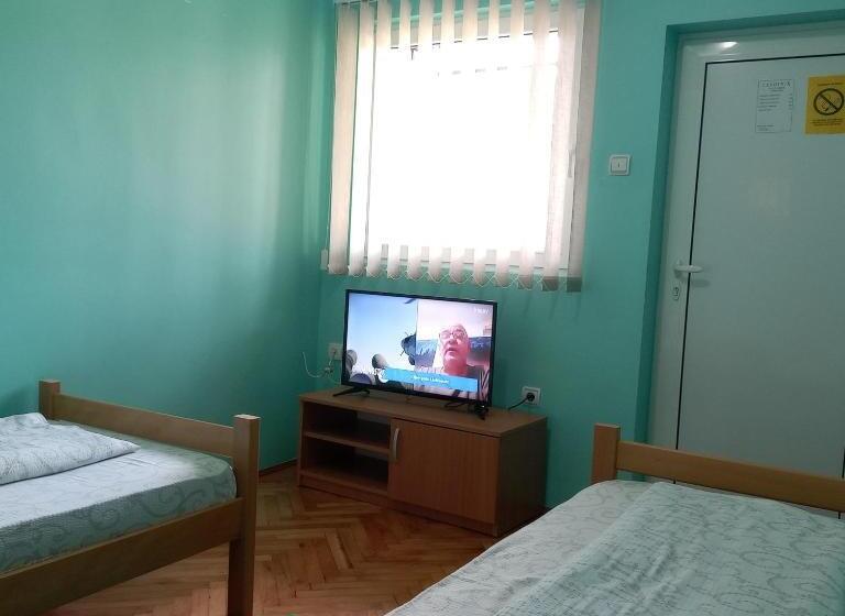 هاستل Banja Gornja Trepca Smestaj Grof