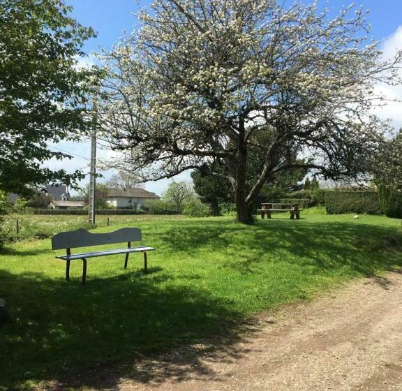 مبيت وإفطار Chambres D’hôtes « Les Sorbiers »