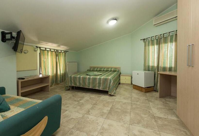 مبيت وإفطار The Fox