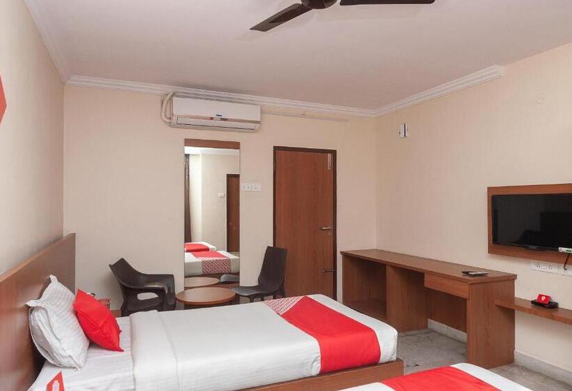 Flagship Hotel Raj Meridian