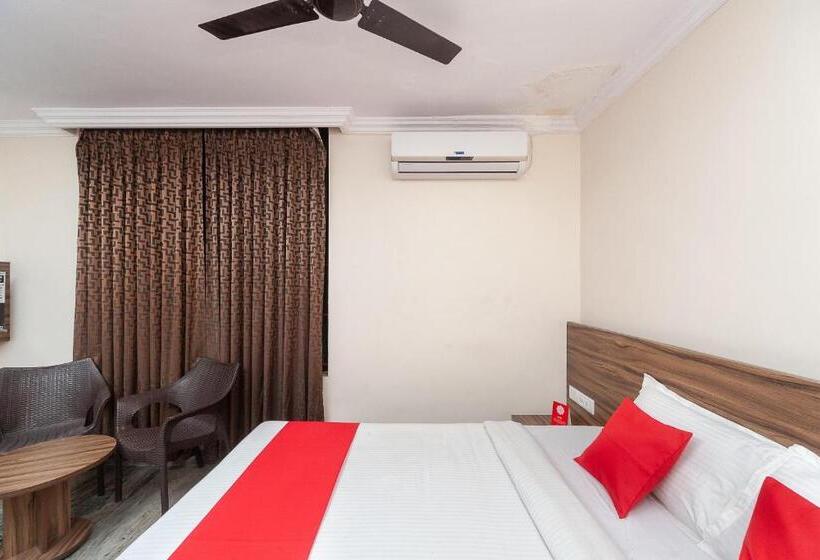 Flagship Hotel Raj Meridian