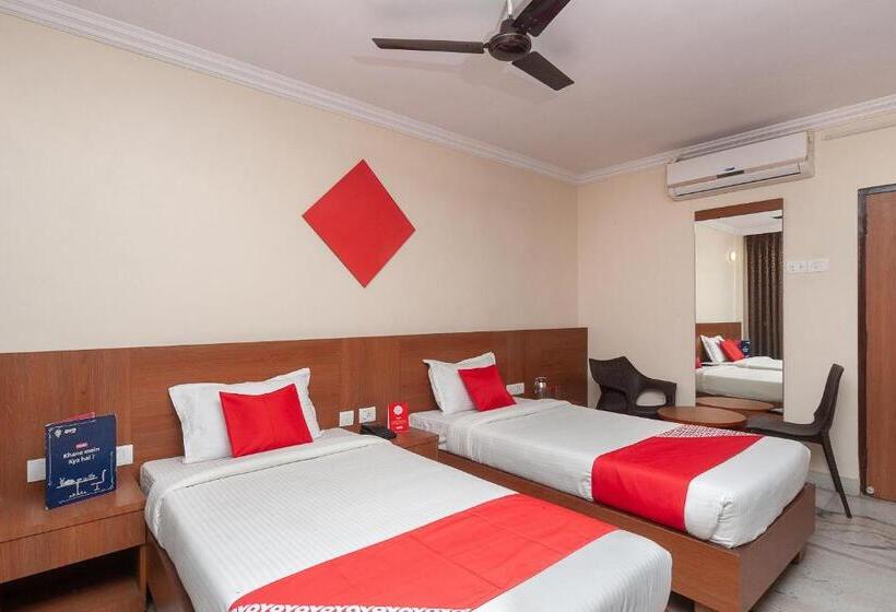 Flagship Hotel Raj Meridian