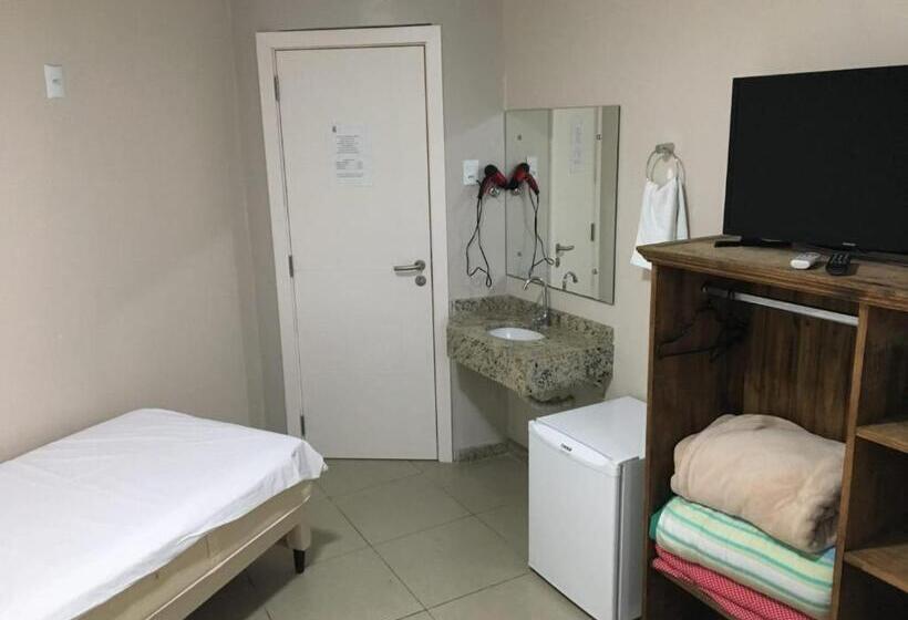 בית מלון כפרי Big