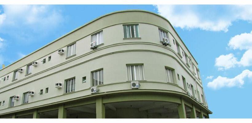 בית מלון כפרי Big