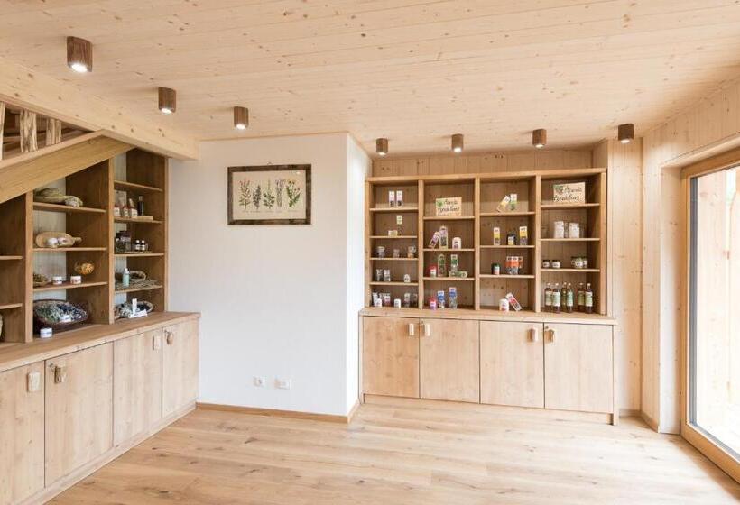 Отель Eco Green Fiores Agriturismo