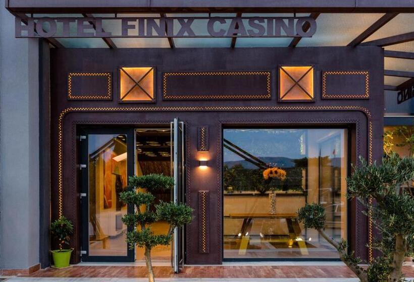 בית מלון כפרי Finix Casino