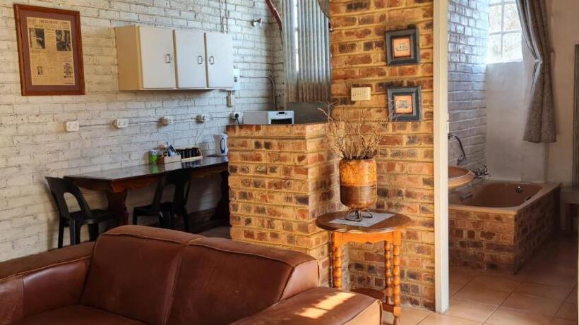 בית מלון כפרי Green Thumb Farm Stay