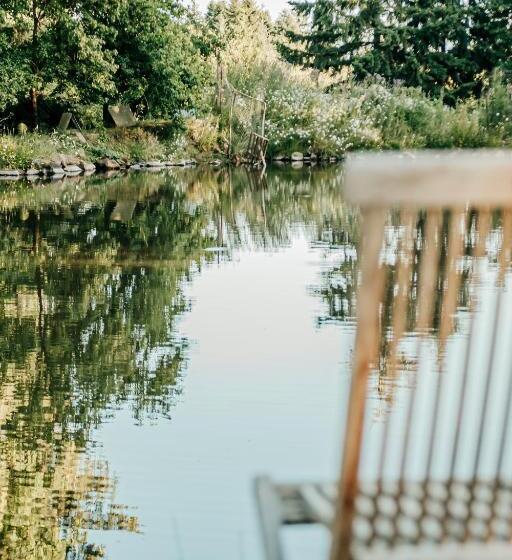 فندق Healing Ponds Farm