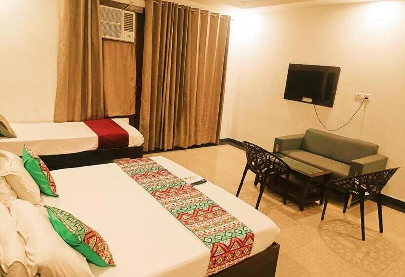 Отель Le Mount Plaza Near Igi Airport