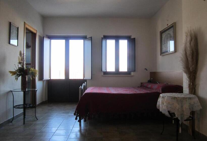 فندق Locanda Dell Asino D Oro