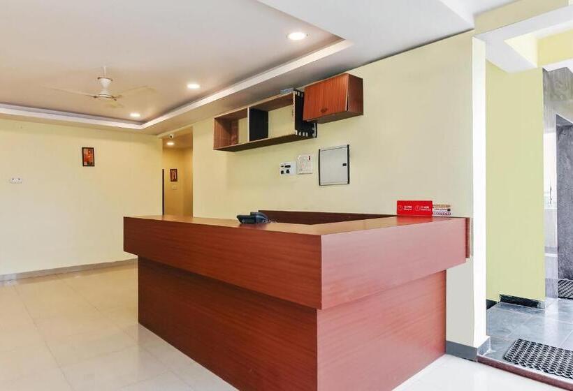 Отель Oyo Home 37838 Bahavni Residency